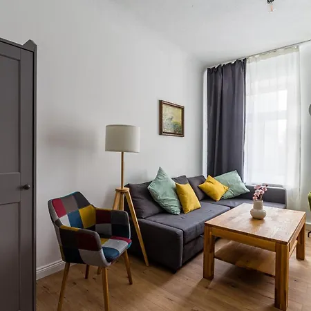 Apartment Spacious Flat Close To Center *